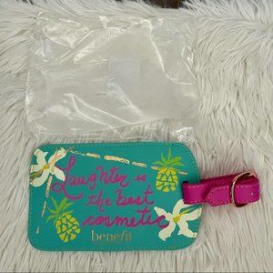 ✨4 for $16 Benefit Cosmetics Luggage Tag!